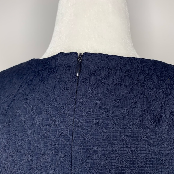 Theory navy sleeveless shell blouse professional - Picture 6 of 7